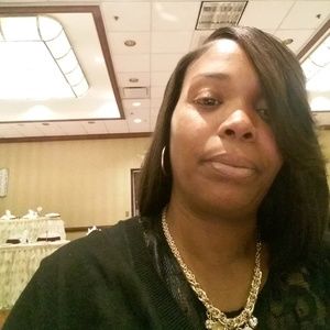 Meet your Posher, Pamela